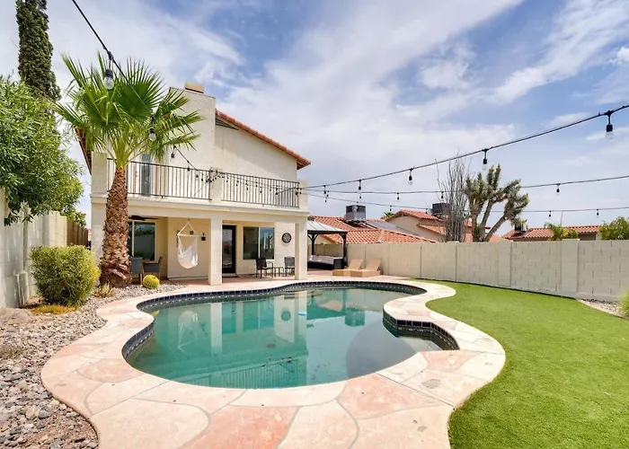 Luxury Phoenix Hideaway With Private Pool And Views!