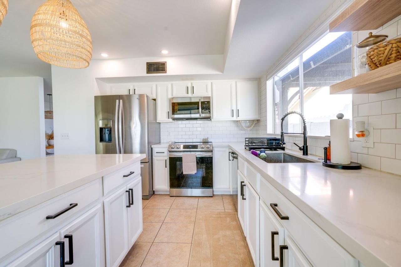 Luxury Hideaway With Private Pool And Views! Phoenix