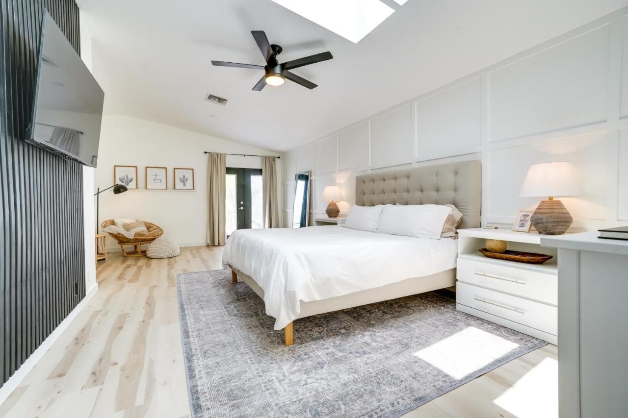 Holiday home Luxury Hideaway With Private Pool And Views! Phoenix